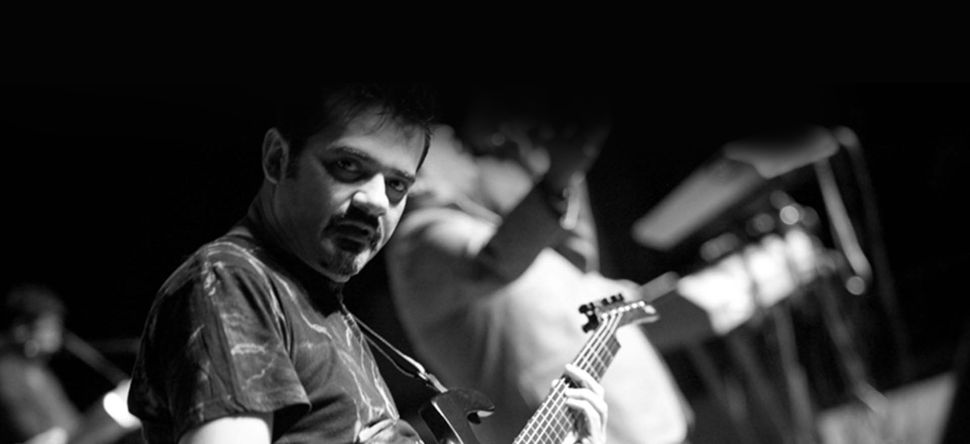 home_musician_about1